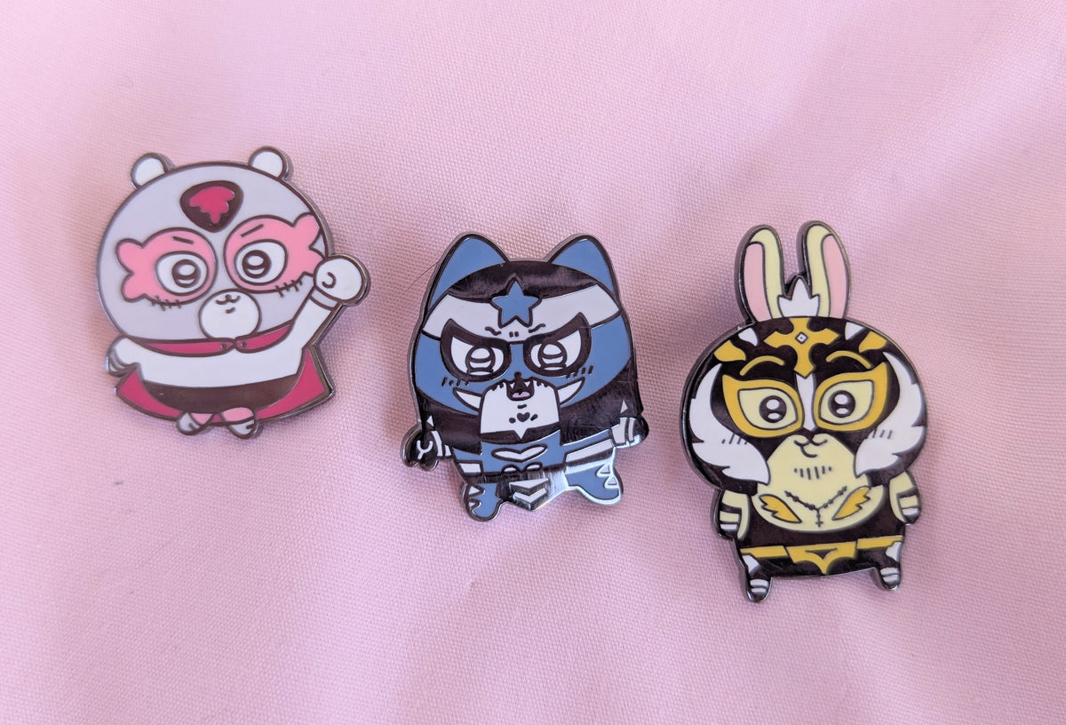 *Lucha Chiikawa Enamel Pin Trio