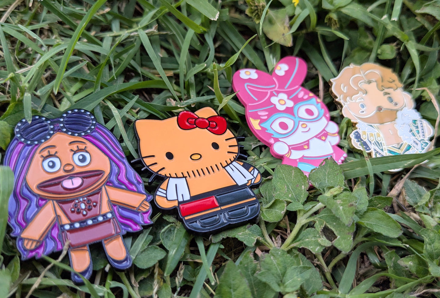 *Puppet Mone Dyed Metal Soft Enamel Pin